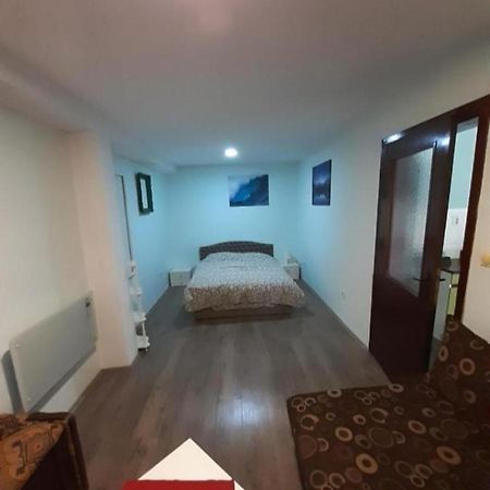 Hotel Juliana à Belgrade Extérieur photo